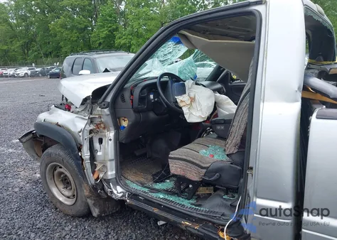 2001 Dodge Ram 1500 St from USA, damaged, VIN 1B7HC16Y51S317811